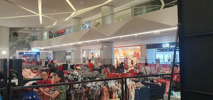 Pinnacle Sri Petaling Mall Picture 7