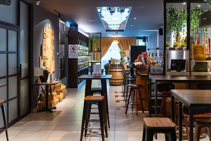 Vin Wine Bar Picture 4