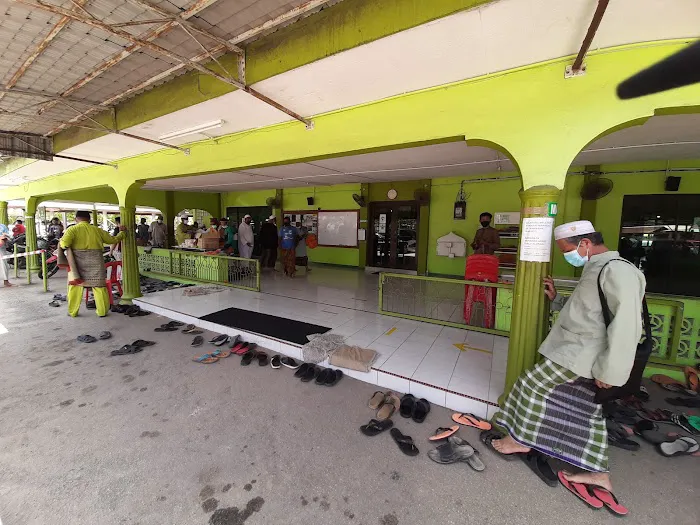 Masjid Al-Fattah Batu Tiga Picture 8