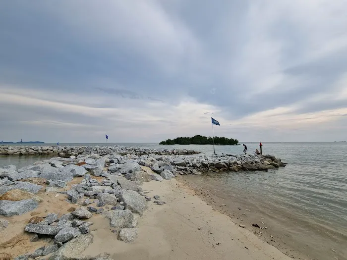 Pantai Bagan Pinang Picture 1