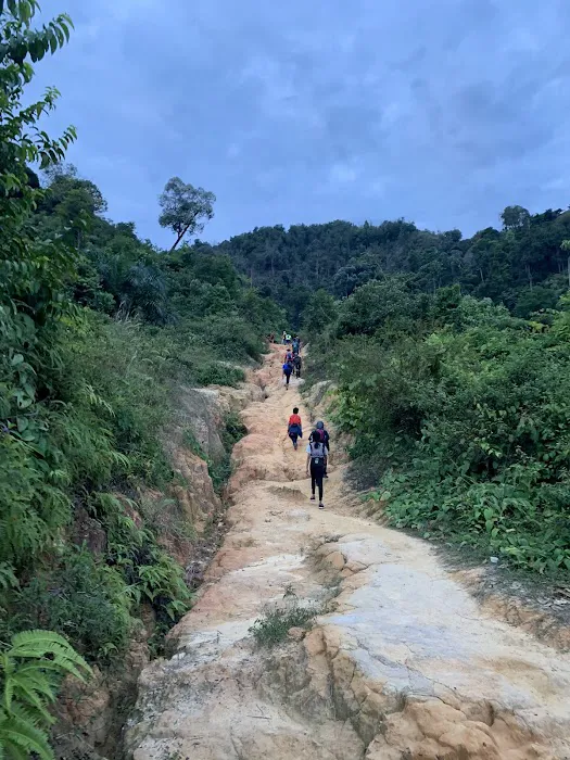 Start Point Bukit Senaling Hiking Trail Picture 3