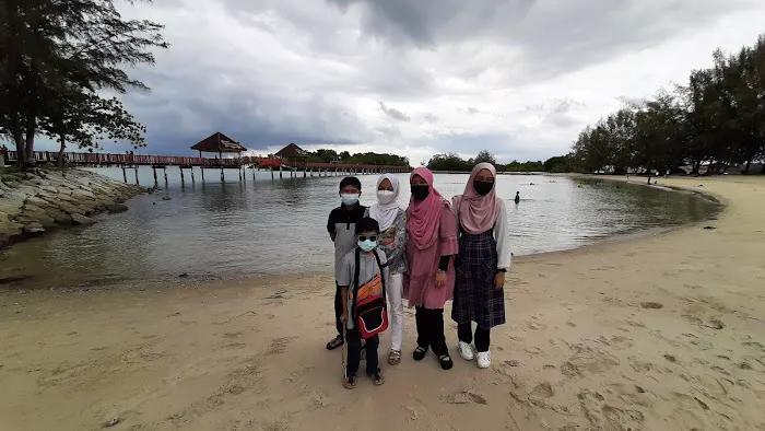 Pantai Cahaya Picture 5