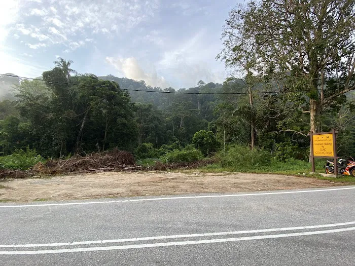 Trailhead Bukit Sikai Picture 5