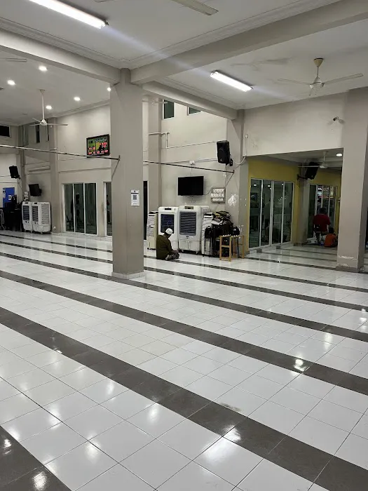 Surau Ar-Raudhah Picture 3