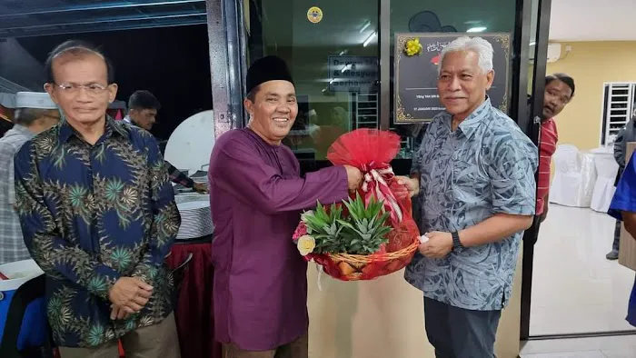 Abg Long SJ D' Salai Picture 8