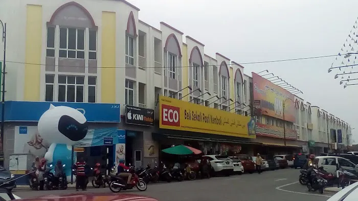 Janns @ Tanah Merah Picture 2