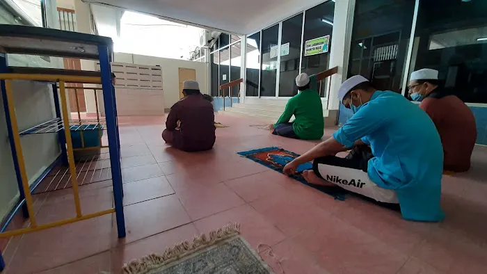 Sultan Ahmad Shah Bandar Jengka Mosque Picture 5