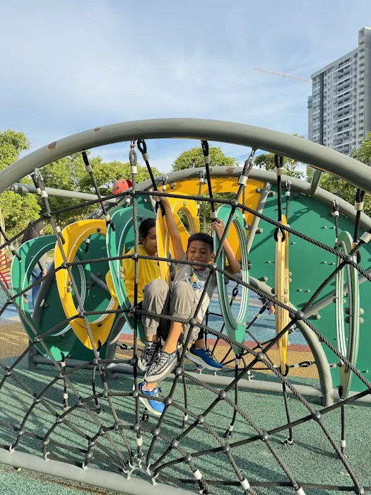 The Parc Playground Picture 10