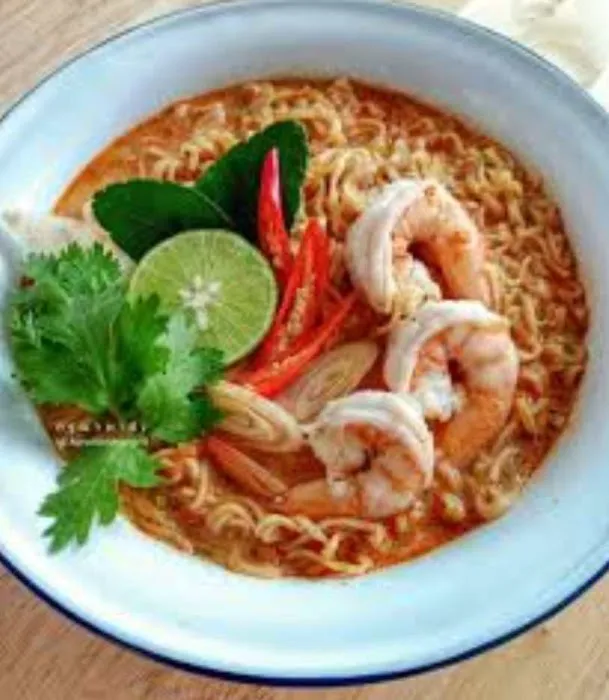 JJ Tom Yam Picture 5