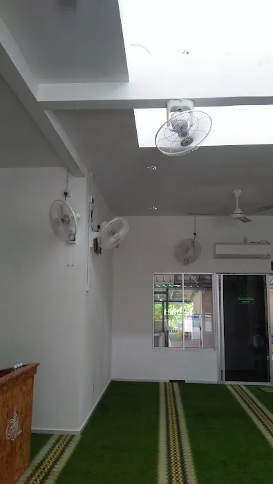 Surau Taman Aneka Jaya Picture 8