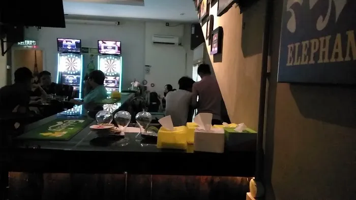 Sister Cafe Picture 2