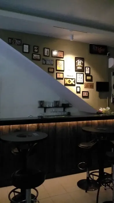 Sister Cafe Picture 3