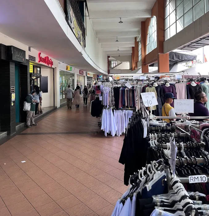 Ole Ole Shopping Centre Picture 10