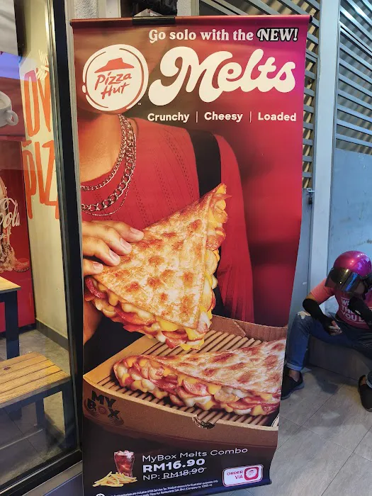 Pizza Hut Delivery Kuala Lipis Picture 8