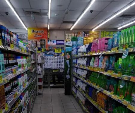 Mydin Mart Seksyen 18 Shah Alam