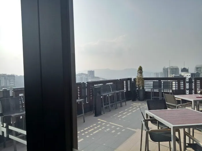 Ten37 Sky Bar Picture 4