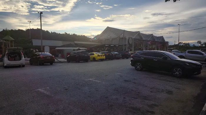 Medan Selera R&R Gua Musang Picture 2