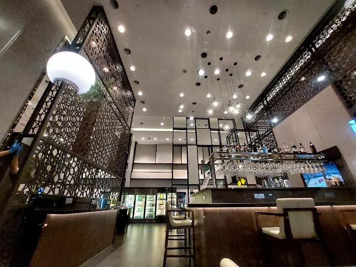 H Bar Picture 2