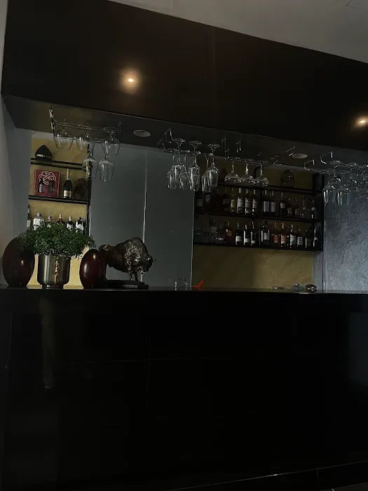 H Bar Picture 7