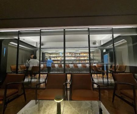 OMNI BAR KL