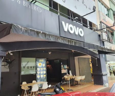 Vovo Pub & Bistro