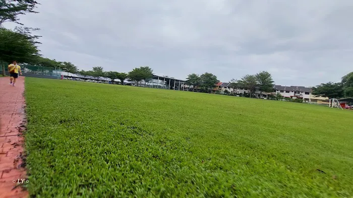Padang Taman Sungai Besi Indah Picture 4