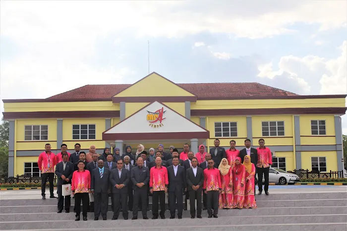 Dataran Majlis Perbandaran Jempol Picture 2