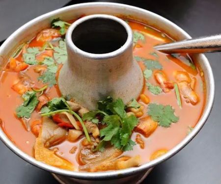 AzunaTomyamPoktek Restaurant