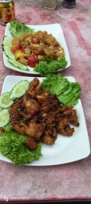 AzunaTomyamPoktek Restaurant Picture 3