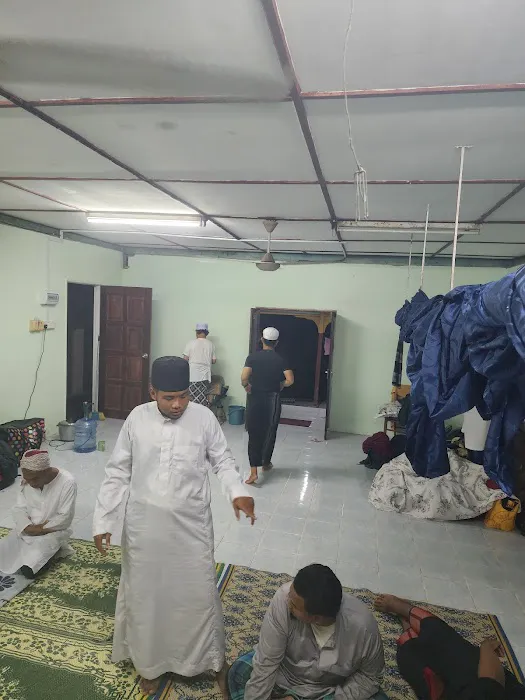 Surau mak lenas Picture 4