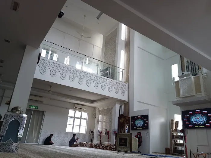 Masjid Jamek Sungai Besi (Ibnu Khaldun) Picture 1