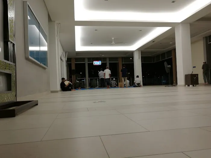 Masjid Jamek Sungai Besi (Ibnu Khaldun) Picture 8