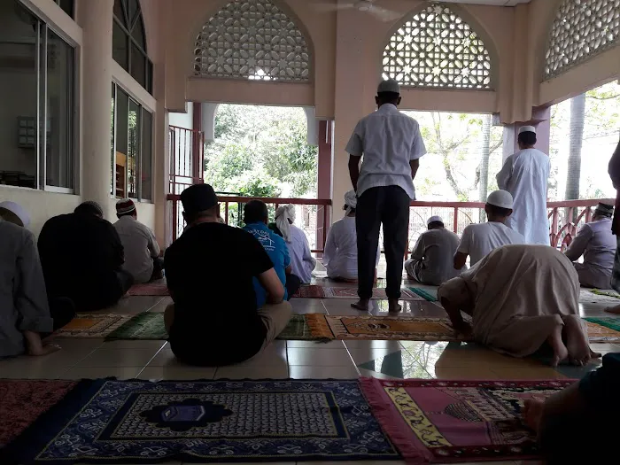 Masjid Al-Muqarrabin Picture 9