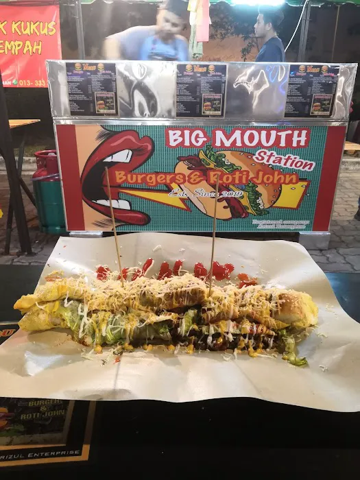 BIG MOUTH STATION Picture 1