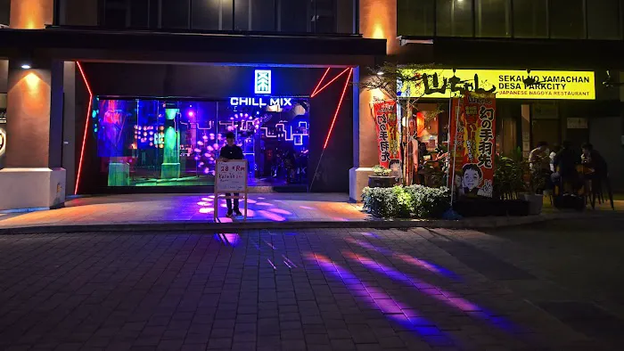 Chill Mix Karaoke & Bar Picture 1