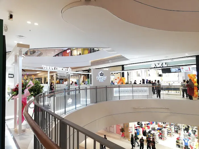 CityWalk i-City (formerly known as centralWalk) Picture 2