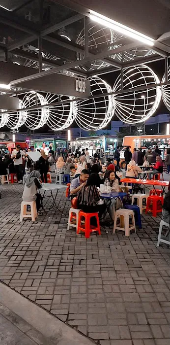 CityWalk i-City (formerly known as centralWalk) Picture 6