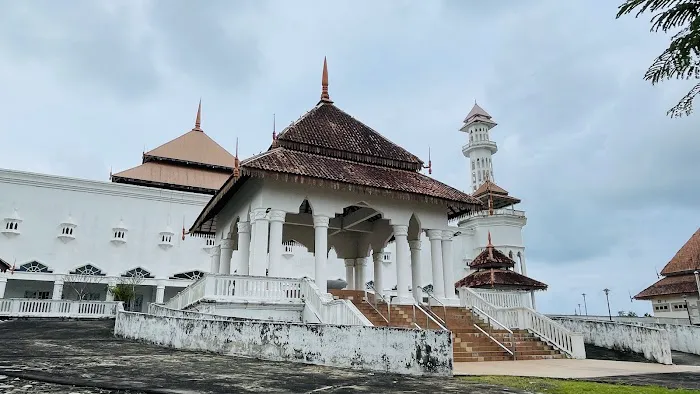 Taman Ilmu Mosque (Main Mosque) Picture 1