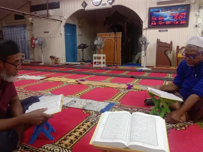 Masjid Kampung Keluang Picture 2