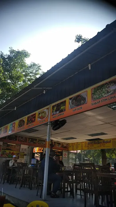 RnR Tomyam Seafood Picture 5