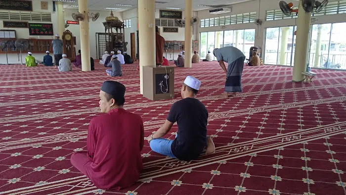 Masjid Kg Air Tawar Picture 4