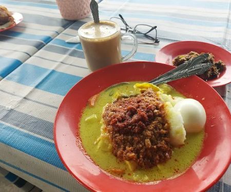 Warong Kak Wok