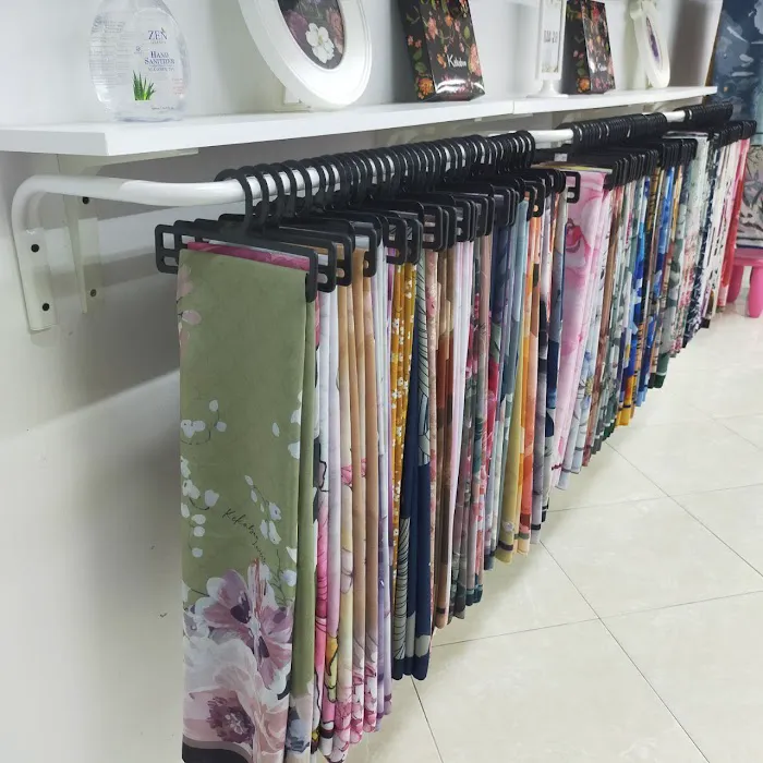 Shaella Exclusive Boutique Picture 8