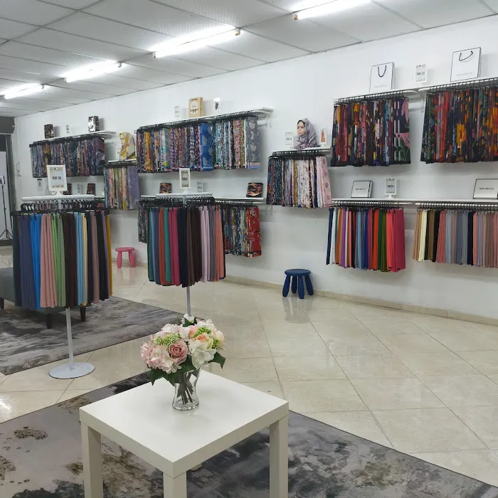 Shaella Exclusive Boutique Picture 7