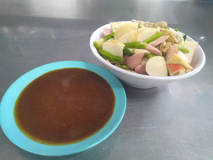 Doll & Zall Nasi Lemak Corner Picture 4