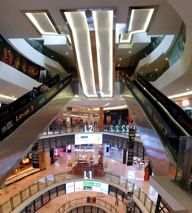 Paradigm Mall Picture 7