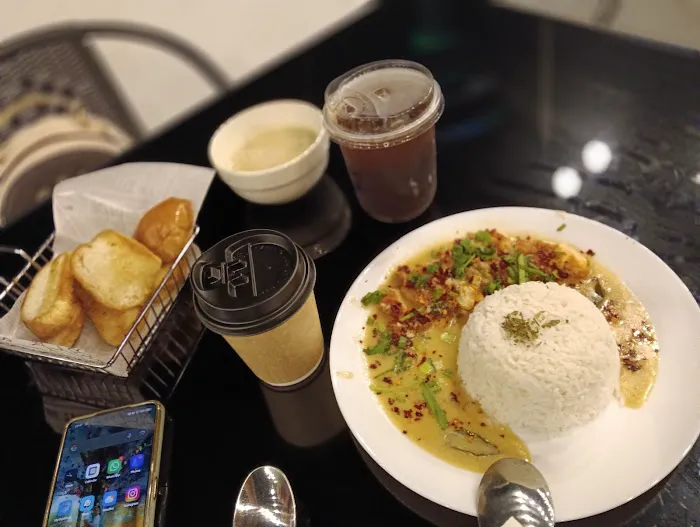 BUMBUNG CAFE Picture 1