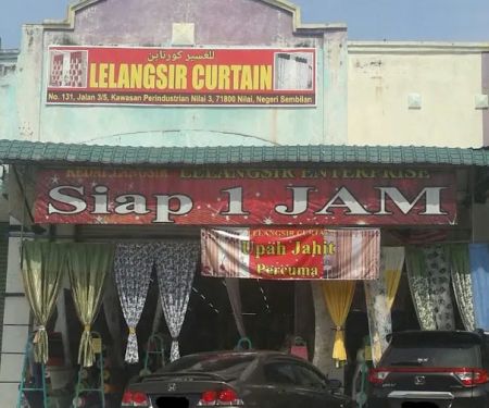 Lelangsir Curtain