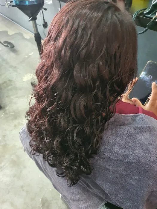 My one hair studio Picture 5