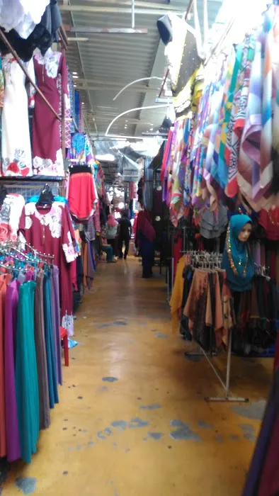 Textile Walk Picture 3